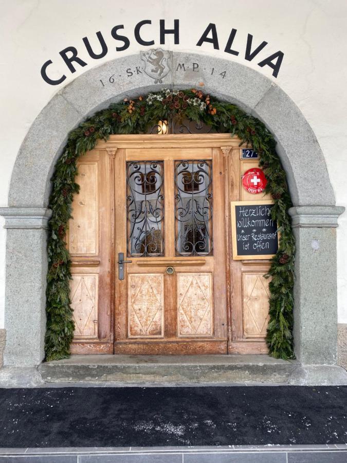 Hotel Weisses Kreuz Bergün Екстериор снимка