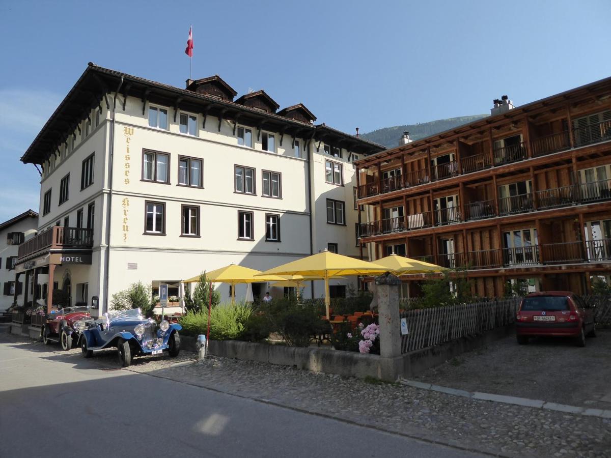 Hotel Weisses Kreuz Bergün Екстериор снимка