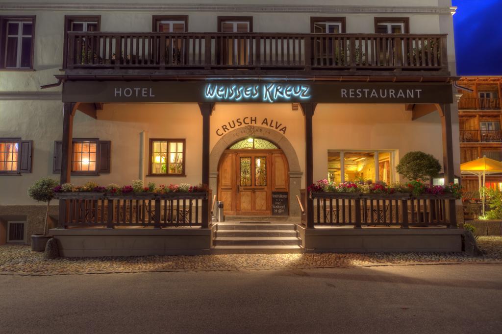 Hotel Weisses Kreuz Bergün Екстериор снимка